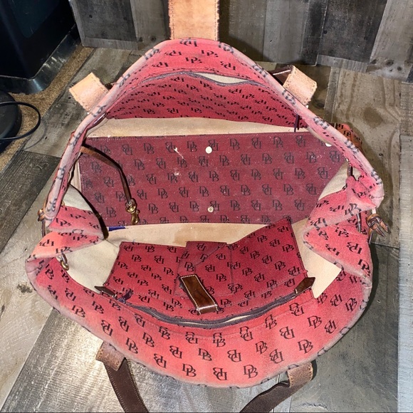 Dooney & Bourke purse - Picture 4 of 4